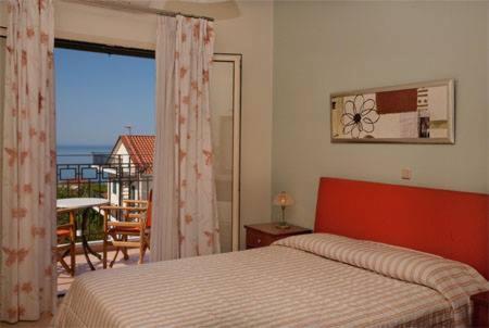 Liocharis Villas Lourdata  Esterno foto
